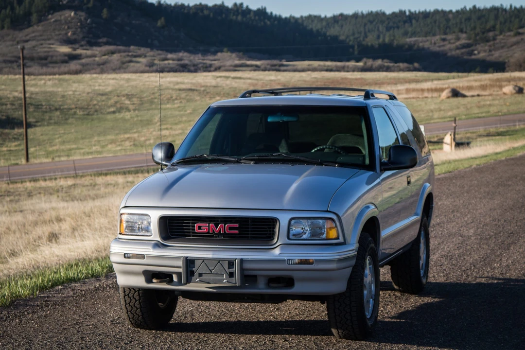 1997 GMC S-15 Jimmy 2nd Gen - Image 16 of 31