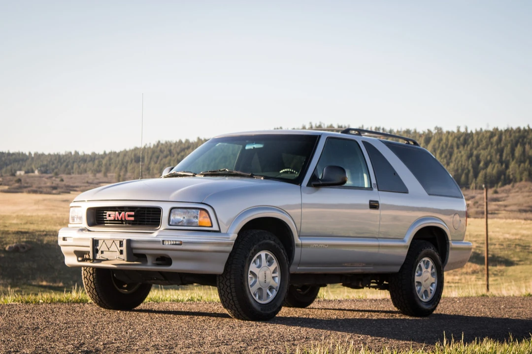 1997 GMC S-15 Jimmy 2nd Gen - Image 9 of 31