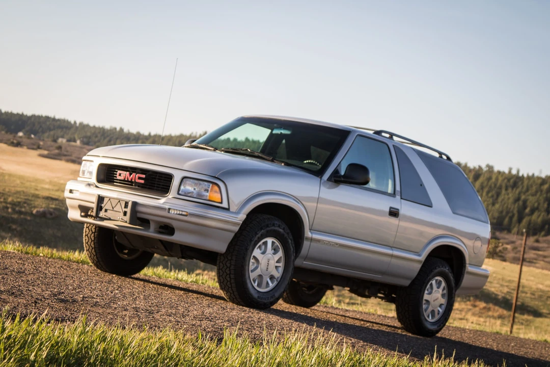 1997 GMC S-15 Jimmy 2nd Gen - Image 6 of 31