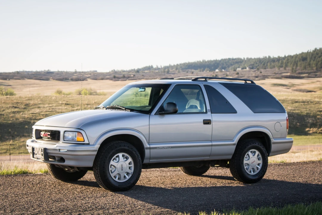 1997 GMC S-15 Jimmy 2nd Gen - Image 7 of 31