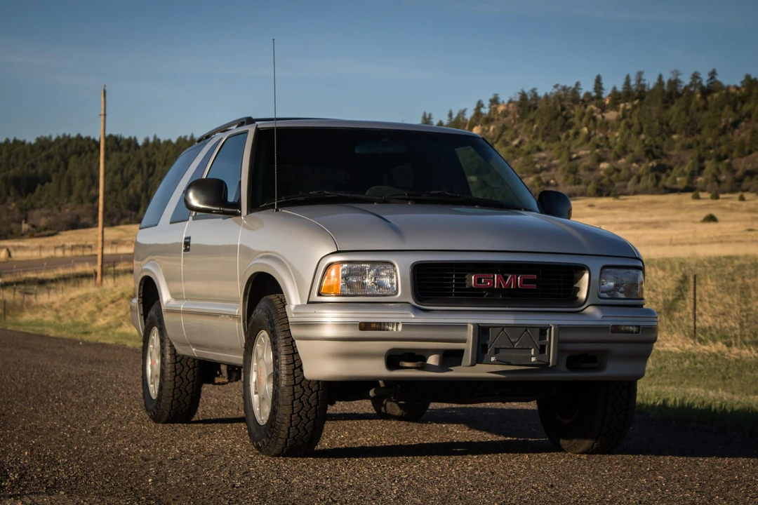 1997 GMC S-15 Jimmy 2nd Gen - Image 21 of 31