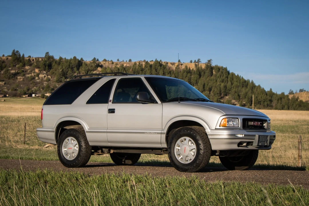 1997 GMC S-15 Jimmy 2nd Gen - Image 25 of 31
