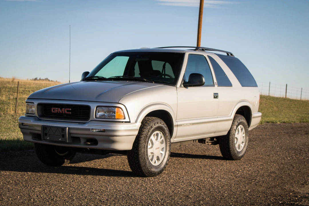 1997 GMC S-15 Jimmy 2nd Gen - Image 12 of 31