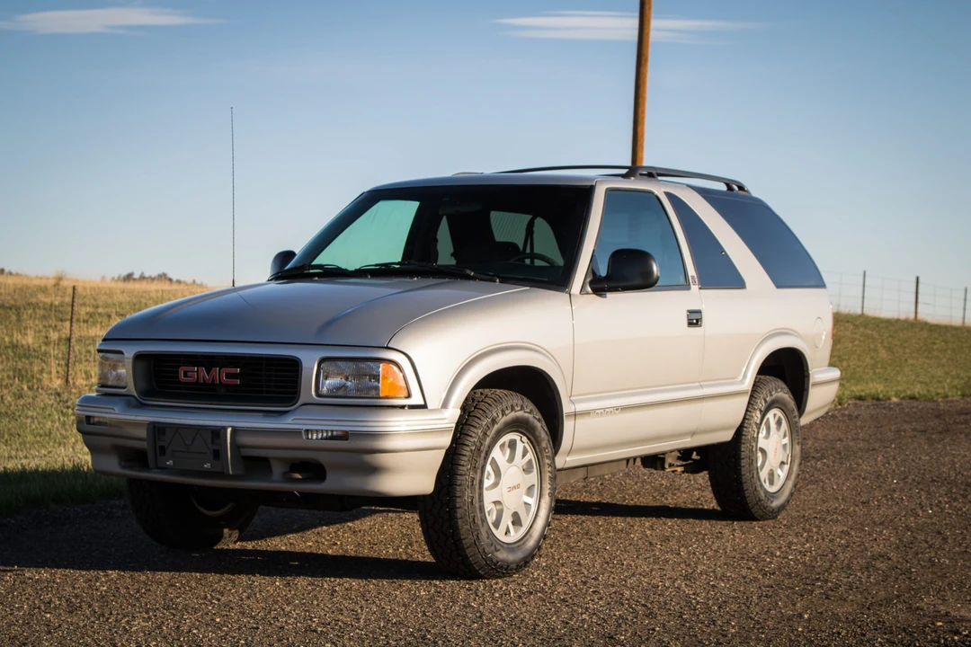 1997 GMC S-15 Jimmy 2nd Gen - Image 13 of 31
