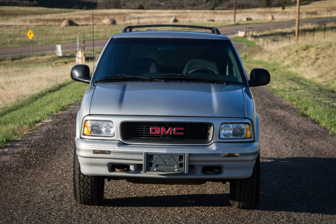 1997 GMC S-15 Jimmy 2nd Gen - Image 18 of 31