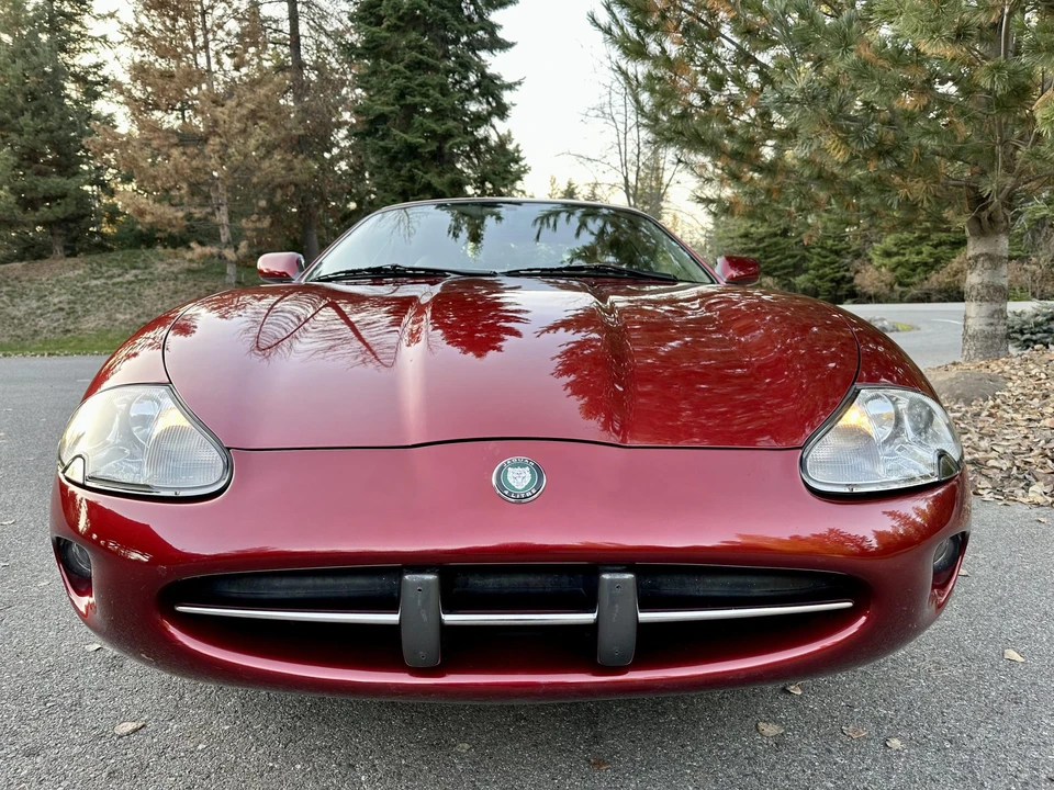 1997 Jaguar X100 XK8 - Image 12 of 31