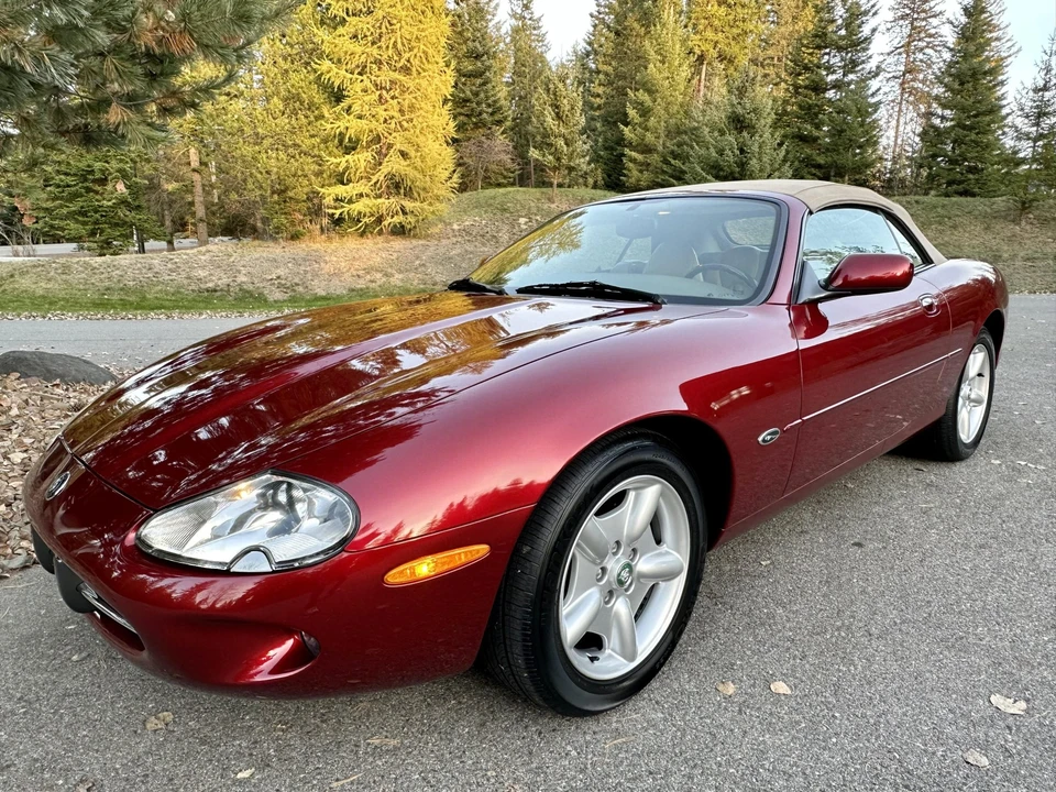 1997 Jaguar X100 XK8 - Image 13 of 31