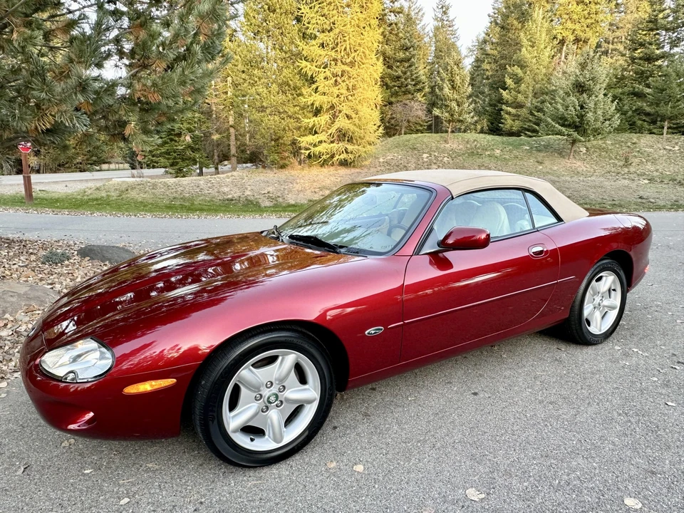 1997 Jaguar X100 XK8 - Image 27 of 31