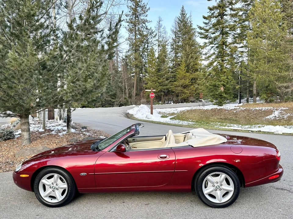 1997 Jaguar X100 XK8 - Image 12 of 31