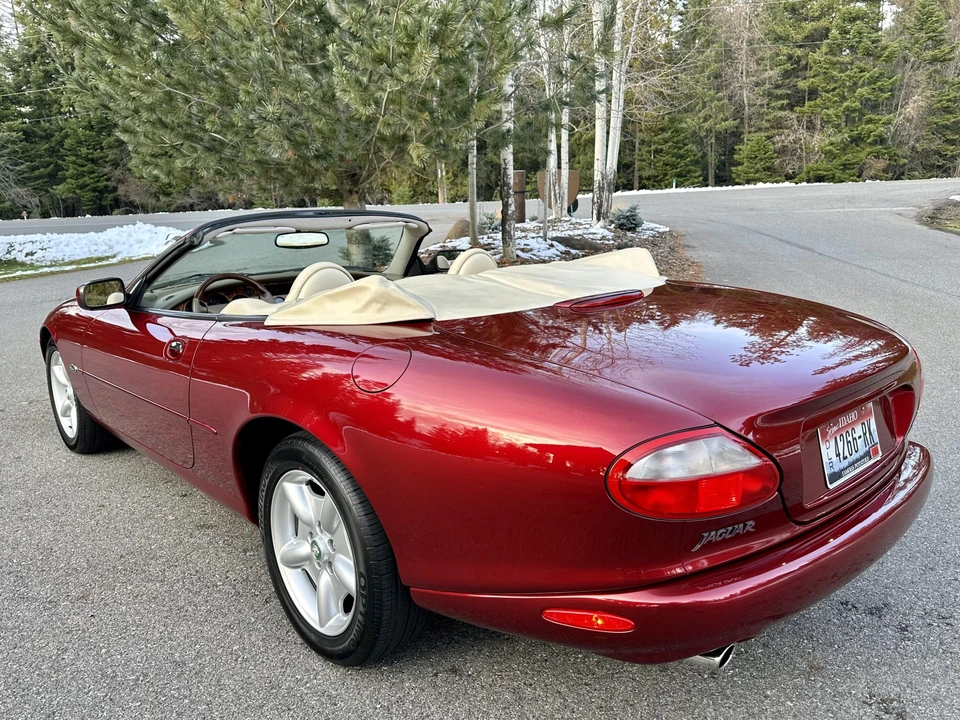 1997 Jaguar X100 XK8 - Image 10 of 31