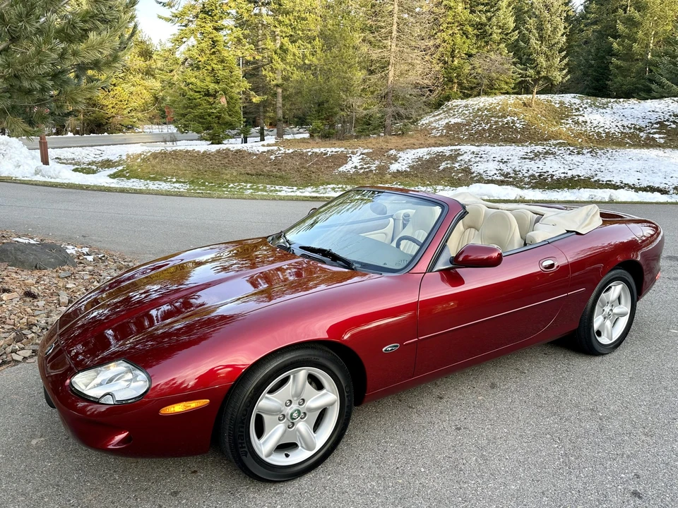 1997 Jaguar X100 XK8 - Image 3 of 31