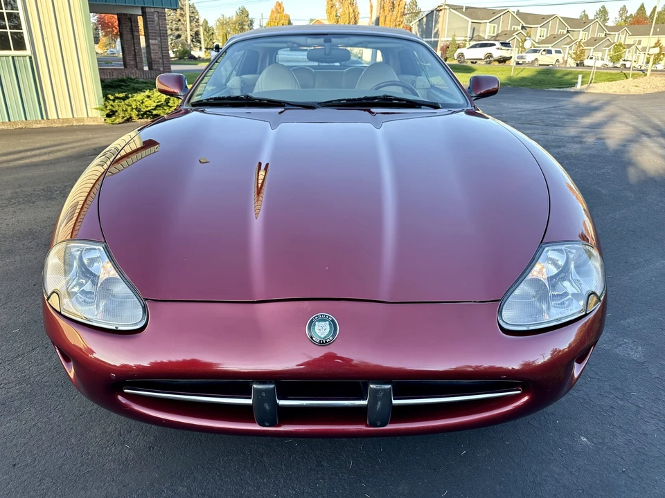 1997 Jaguar X100 XK8 - Image 10 of 31