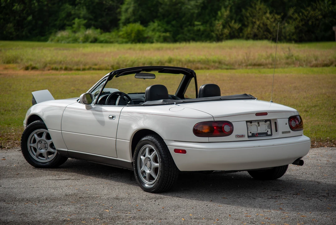 1997 Mazda NA MX-5 Miata - Image 5 of 31