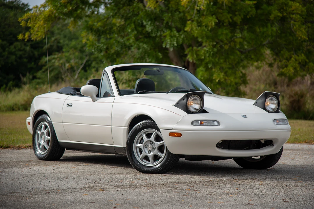 1997 Mazda NA MX-5 Miata - Image 17 of 31