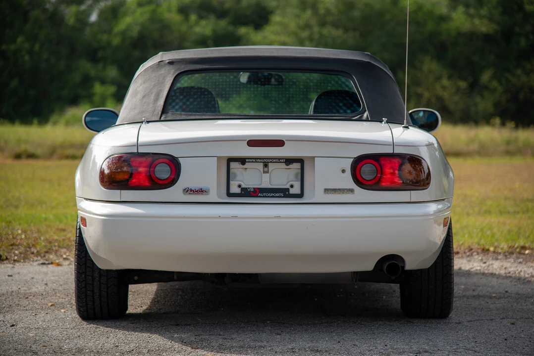1997 Mazda NA MX-5 Miata - Image 10 of 31