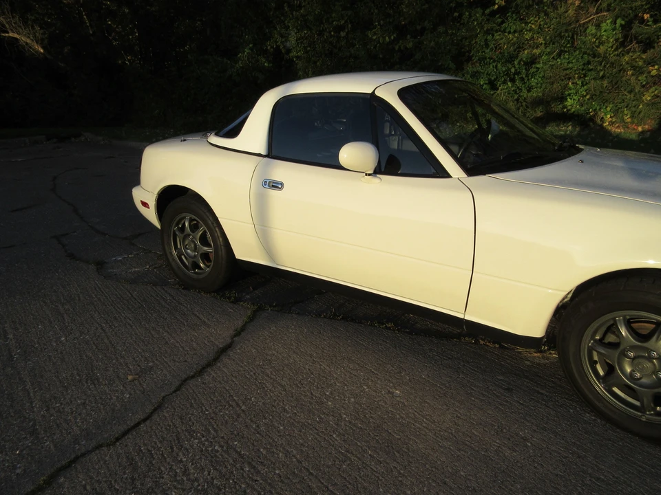 1997 Mazda NA MX-5 Miata - Image 15 of 31