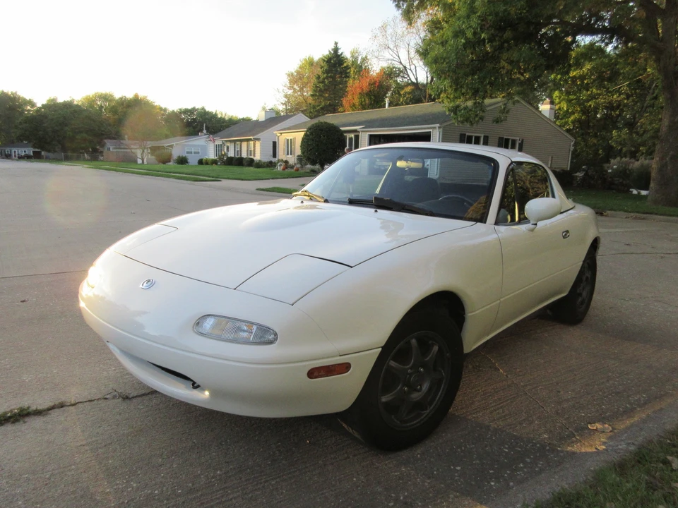 1997 Mazda NA MX-5 Miata - Image 5 of 31