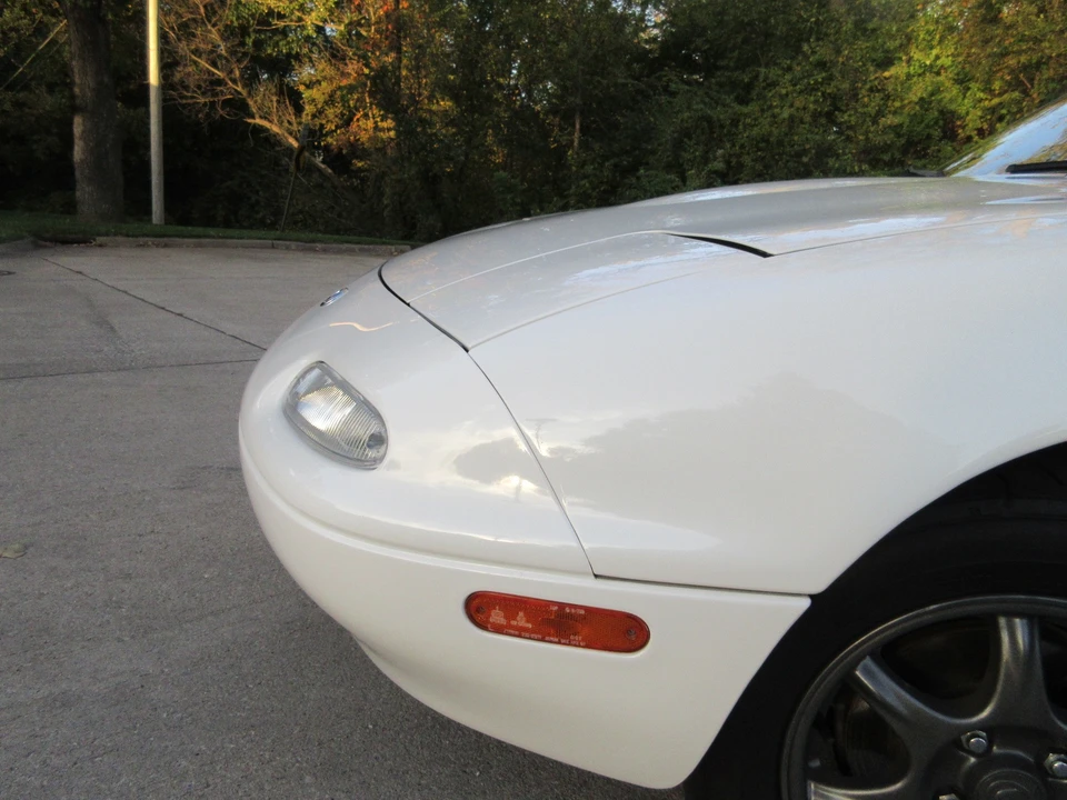 1997 Mazda NA MX-5 Miata - Image 19 of 31