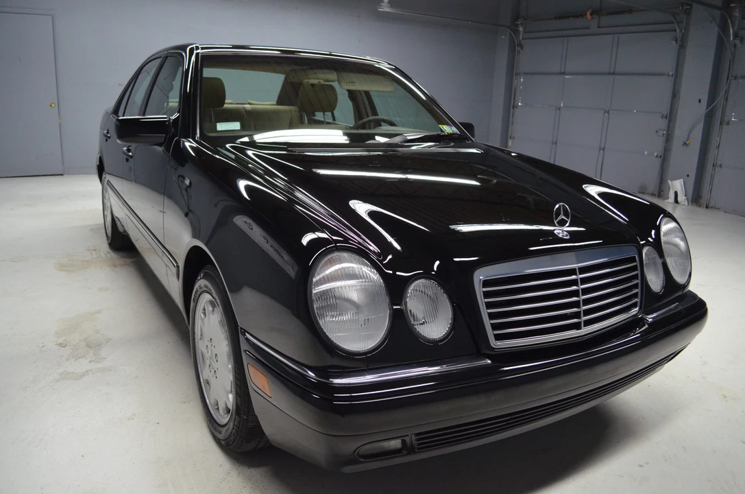 1997 Mercedes-Benz W210 E-Class - Image 16 of 31