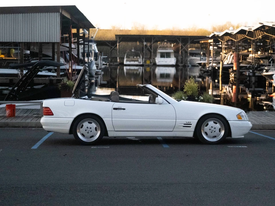 1997 Mercedes-Benz R129 SL-Class - Image 11 of 31