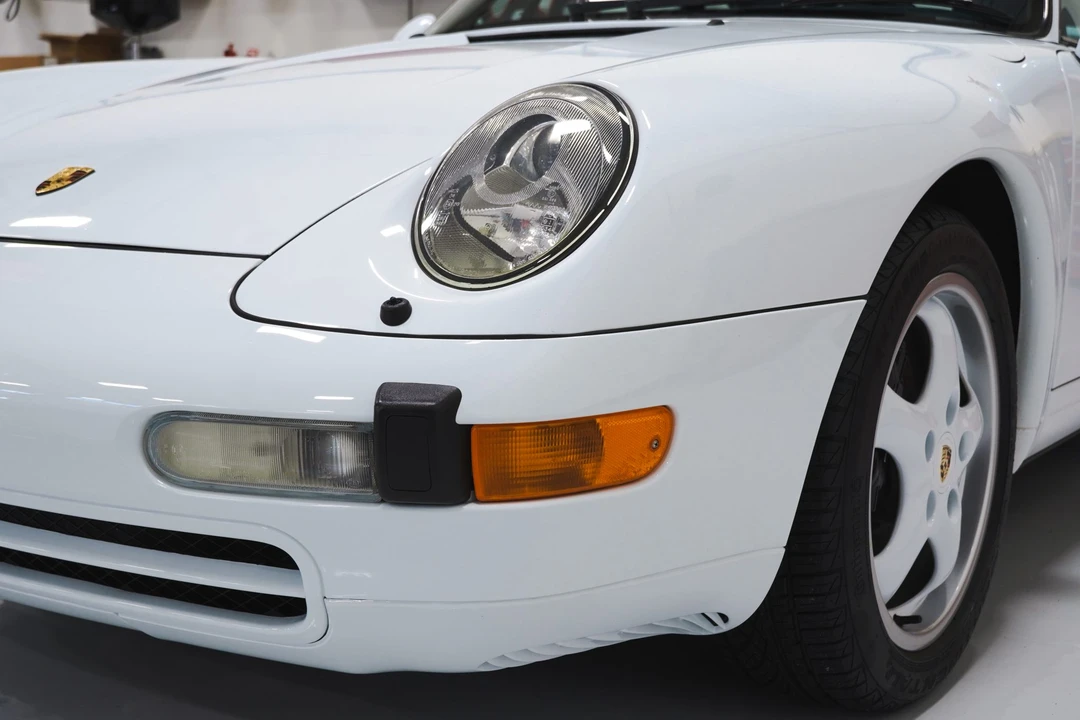 1997 Porsche 993 Carrera - Image 24 of 31