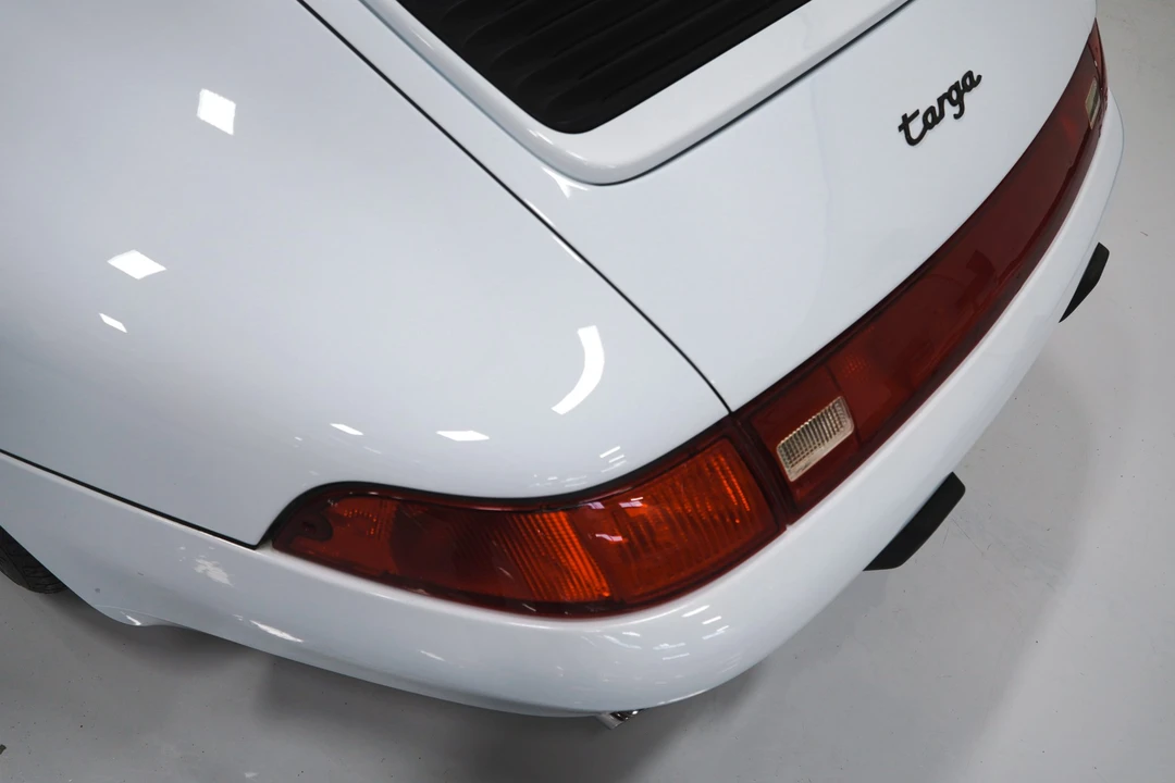1997 Porsche 993 Carrera - Image 30 of 31