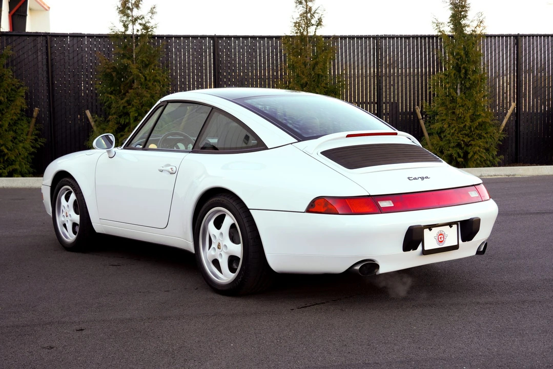 1997 Porsche 993 Carrera - Image 4 of 31