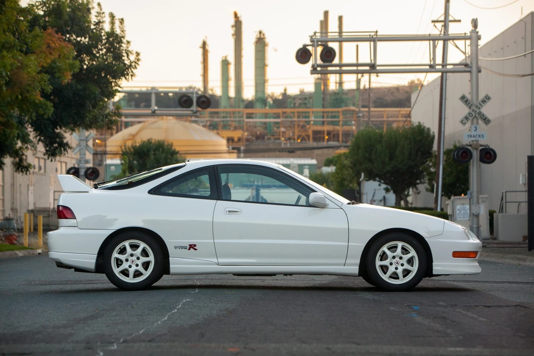 1998 Acura Integra Type R 3rd Gen - Image 7 of 31
