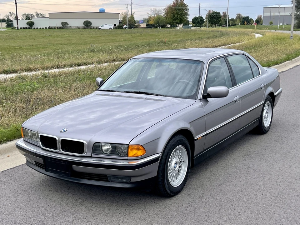 1998 BMW E38 7 Series - Image 10 of 31