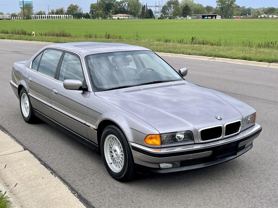 1998 BMW E38 7 Series - Image 28 of 31