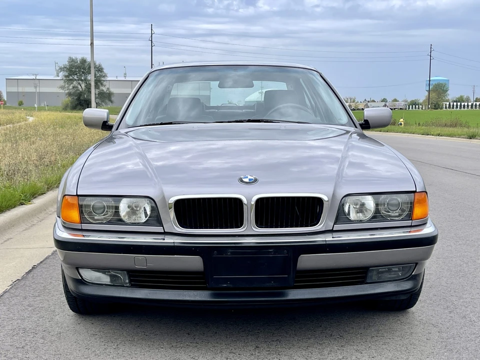 1998 BMW E38 7 Series - Image 18 of 31
