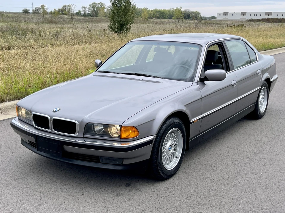 1998 BMW E38 7 Series - Image 14 of 31