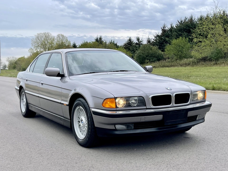 1998 BMW E38 7 Series - Image 24 of 31
