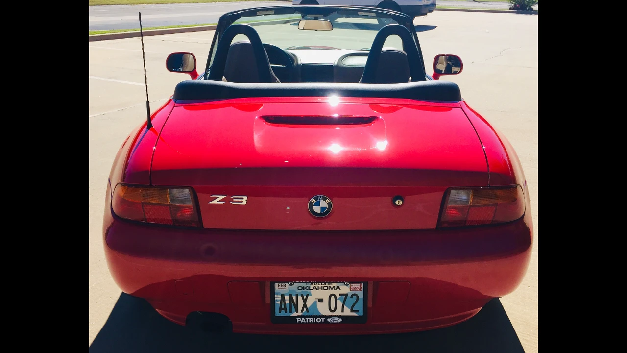 1998 BMW Z3 Roadster - Image 11 of 31