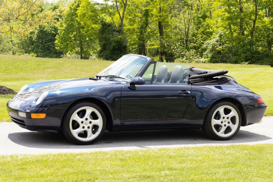 1998 Porsche 993 Carrera - Image 10 of 31