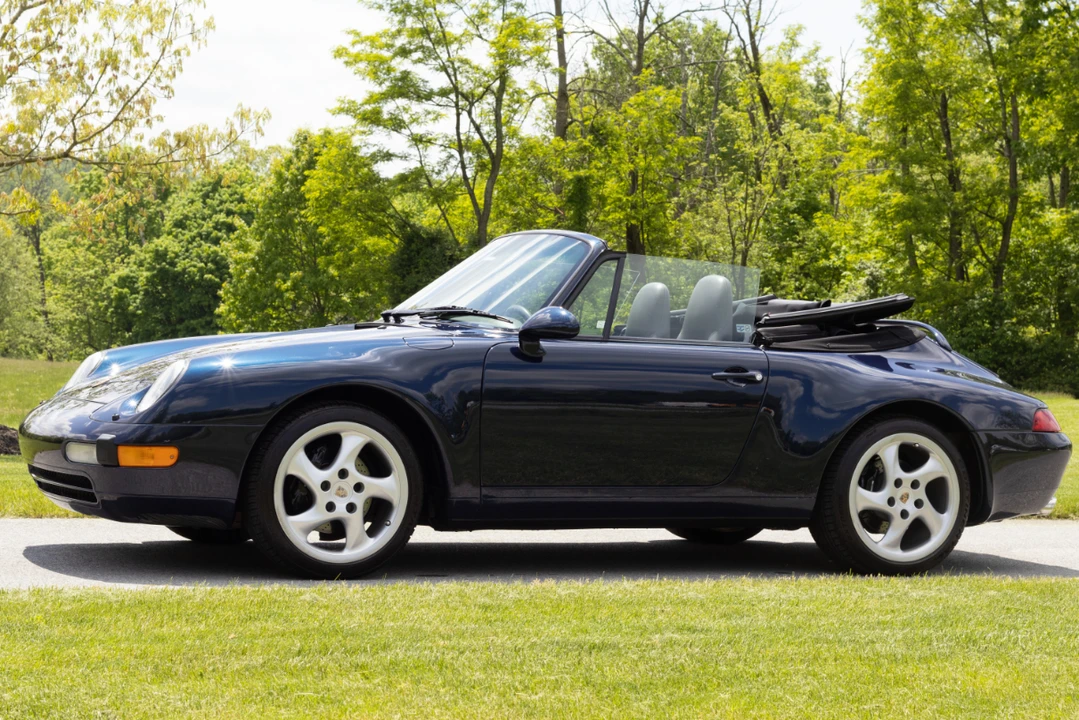 1998 Porsche 993 Carrera - Image 11 of 31