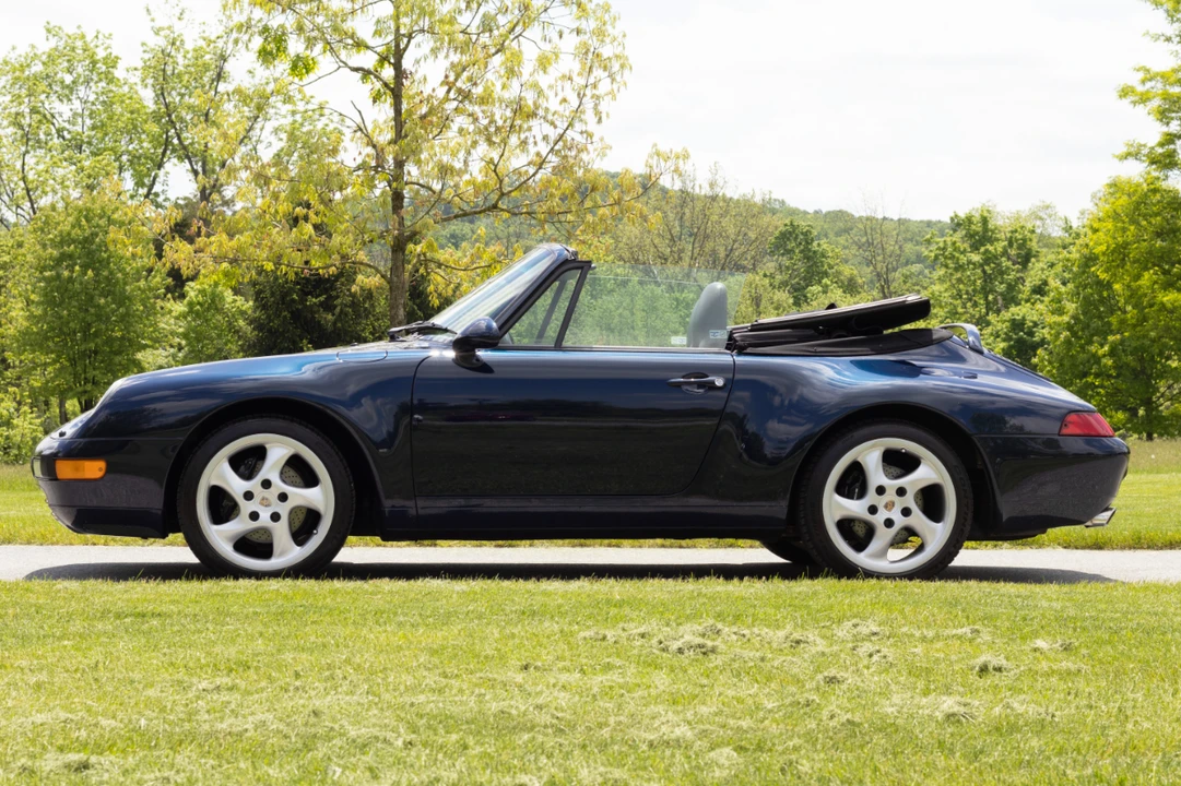1998 Porsche 993 Carrera - Image 15 of 31