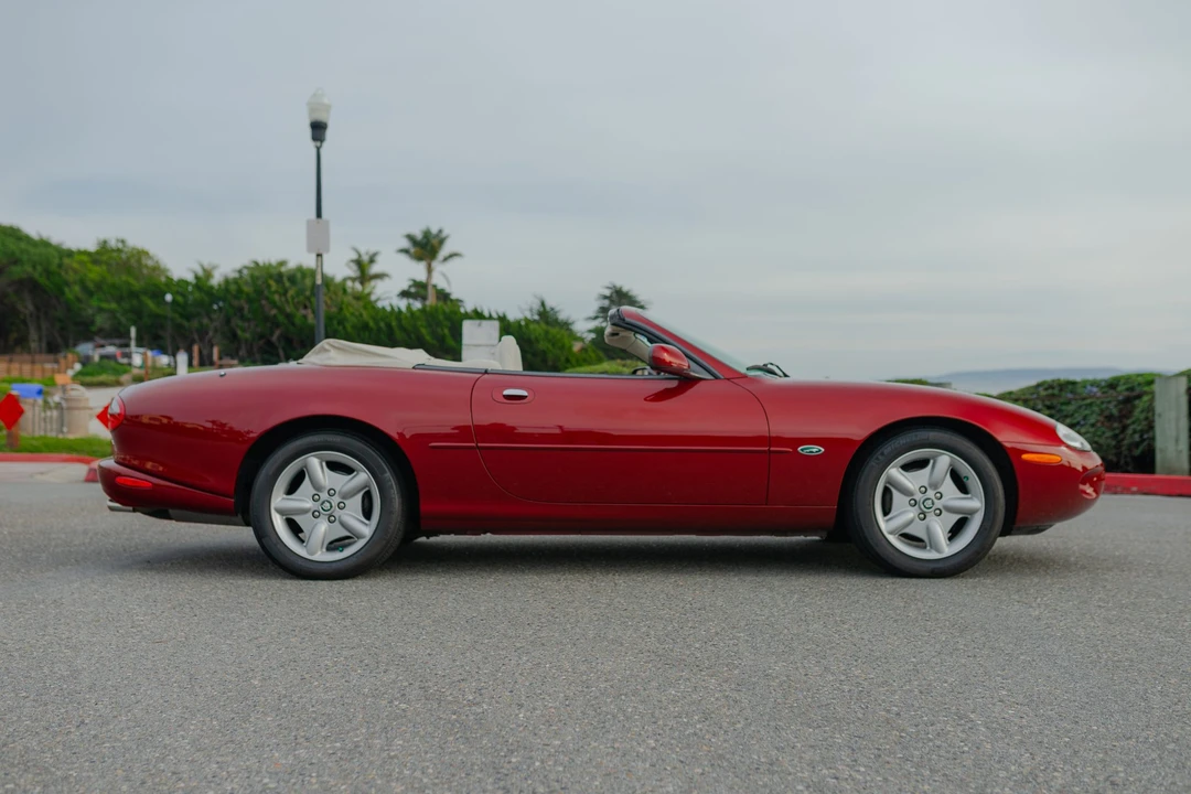 1999 Jaguar X100 XK8 - Image 17 of 31