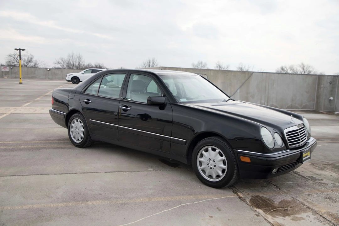 1999 Mercedes-Benz W210 E-Class - Image 10 of 31
