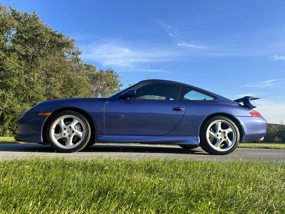 1999 Porsche 996 Carrera - Image 30 of 31