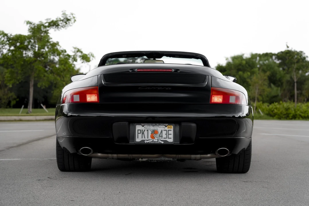 1999 Porsche 996 Carrera - Image 15 of 31
