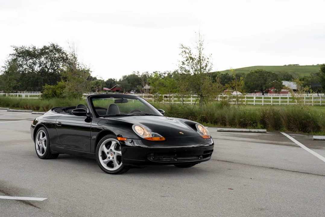 1999 Porsche 996 Carrera - Image 7 of 31