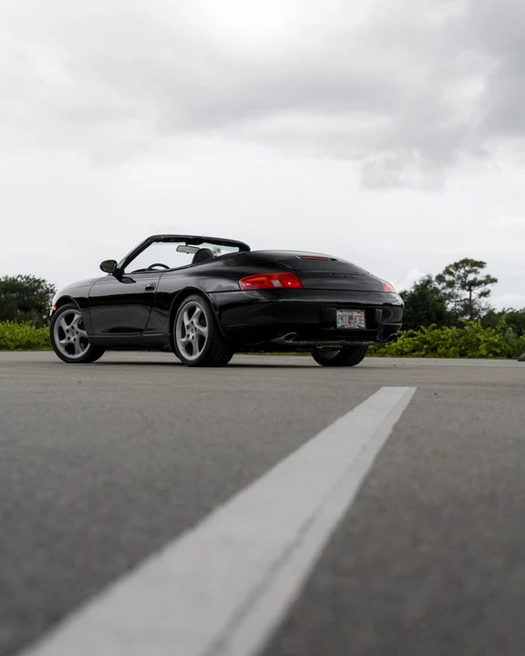 1999 Porsche 996 Carrera - Image 14 of 31