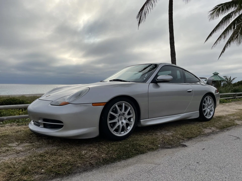 1999 Porsche 996 Carrera - Image 28 of 31