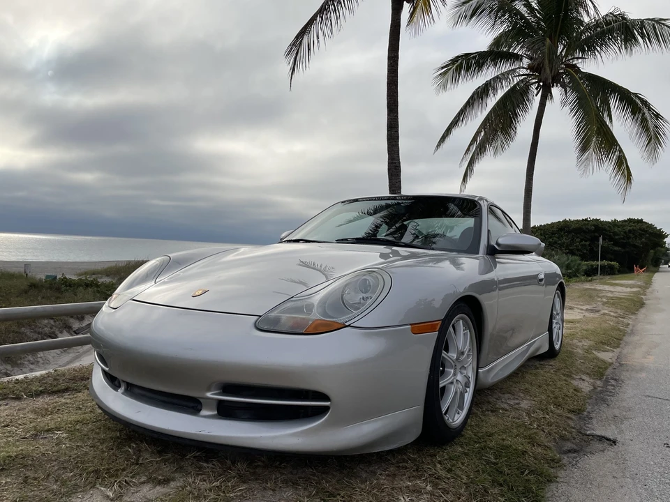1999 Porsche 996 Carrera - Image 27 of 31