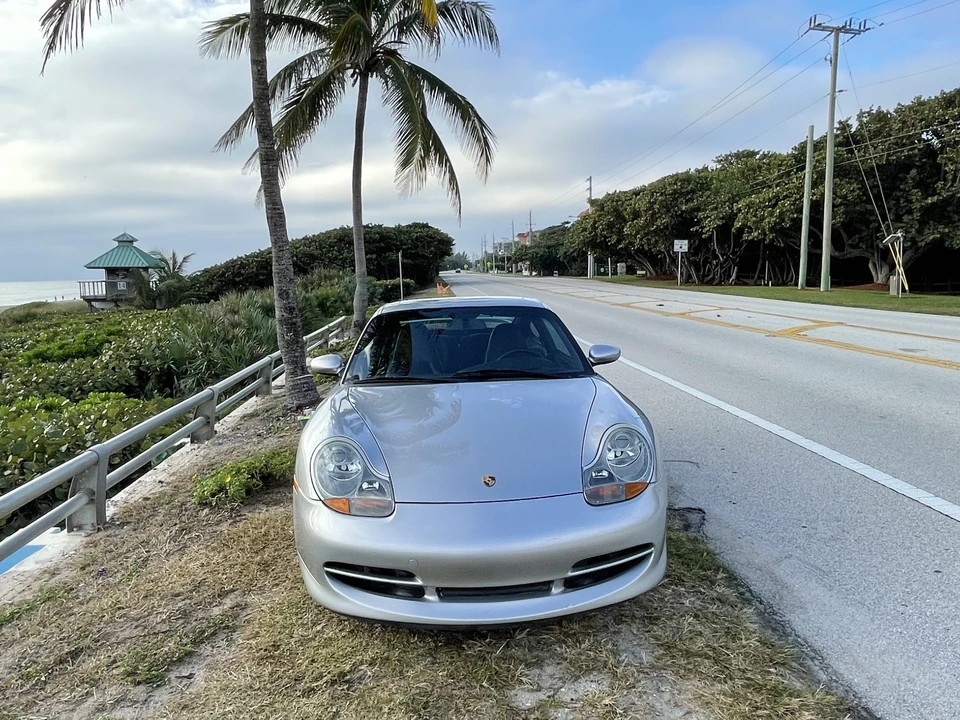 1999 Porsche 996 Carrera - Image 18 of 31