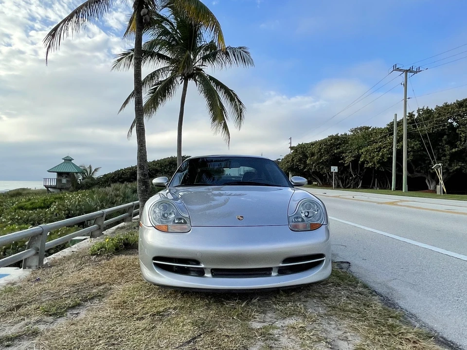 1999 Porsche 996 Carrera - Image 16 of 31