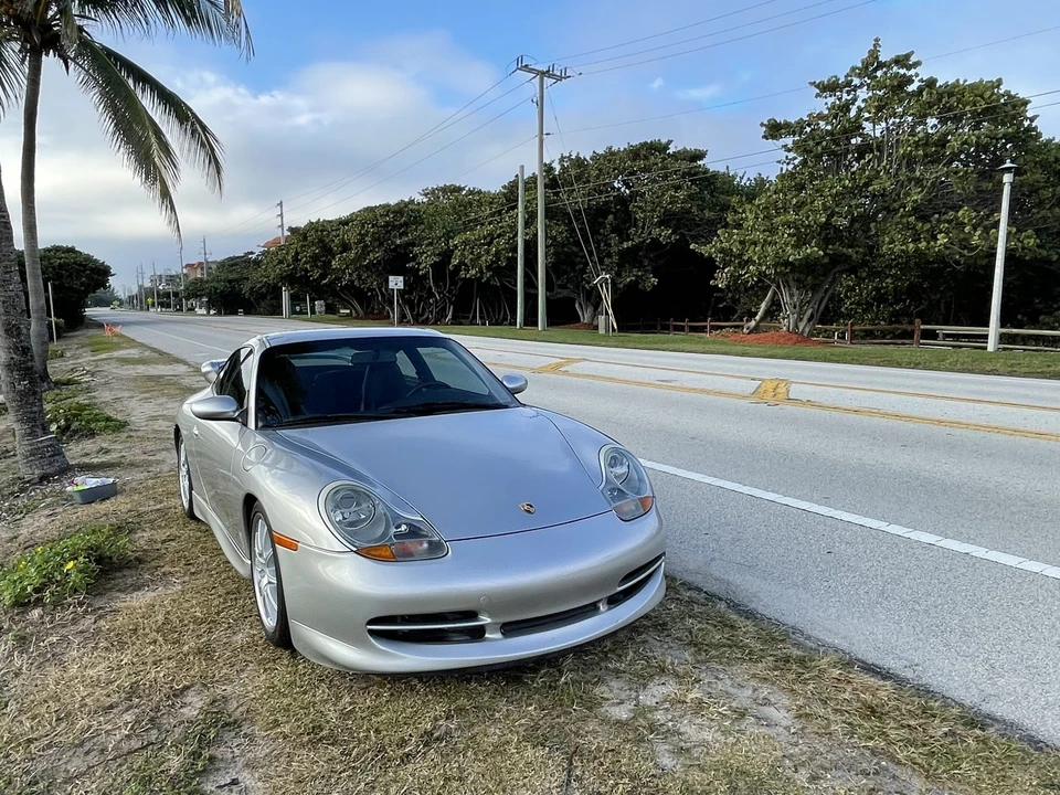 1999 Porsche 996 Carrera - Image 11 of 31