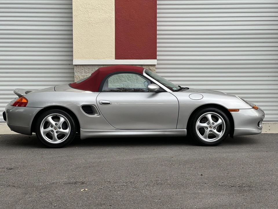 1999 Porsche 986 Boxster - Image 27 of 31