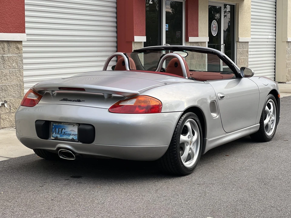 1999 Porsche 986 Boxster - Image 11 of 31